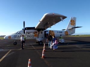 Avión con trayecto Papeete - Moorea